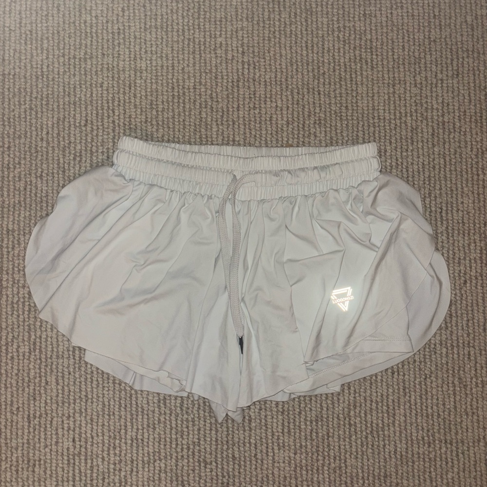 Amazon Keiki Kona Shorts White Small